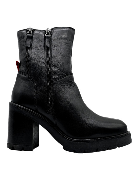 BL211 001 black