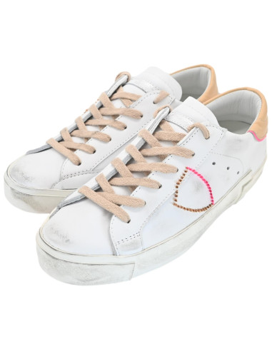 Prld VB35 prsx low woman veau...