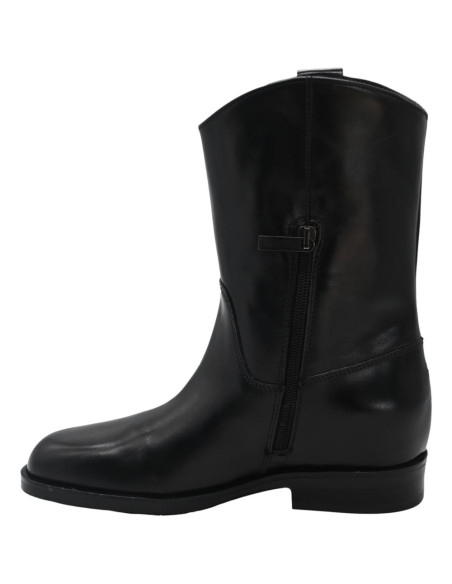 Kim low leather black