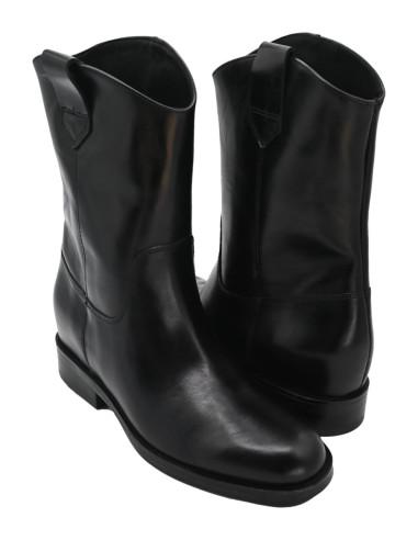 Kim low leather black