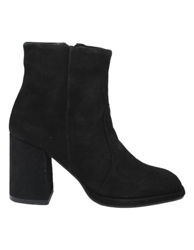 C1LF5001 suede black