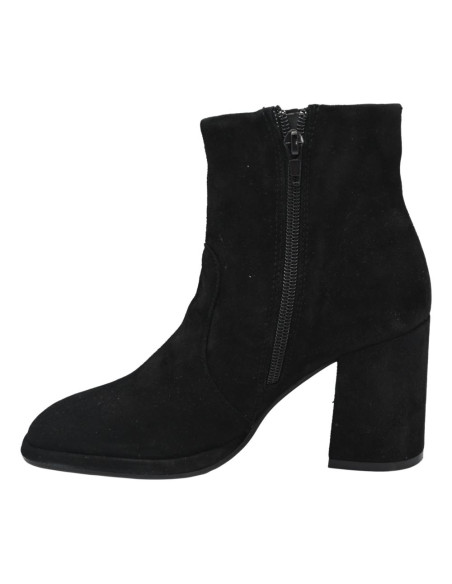 C1LF5001 suede black