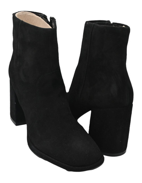 C1LF5001 suede black