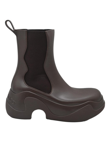 Bomw RO27 PVC brown